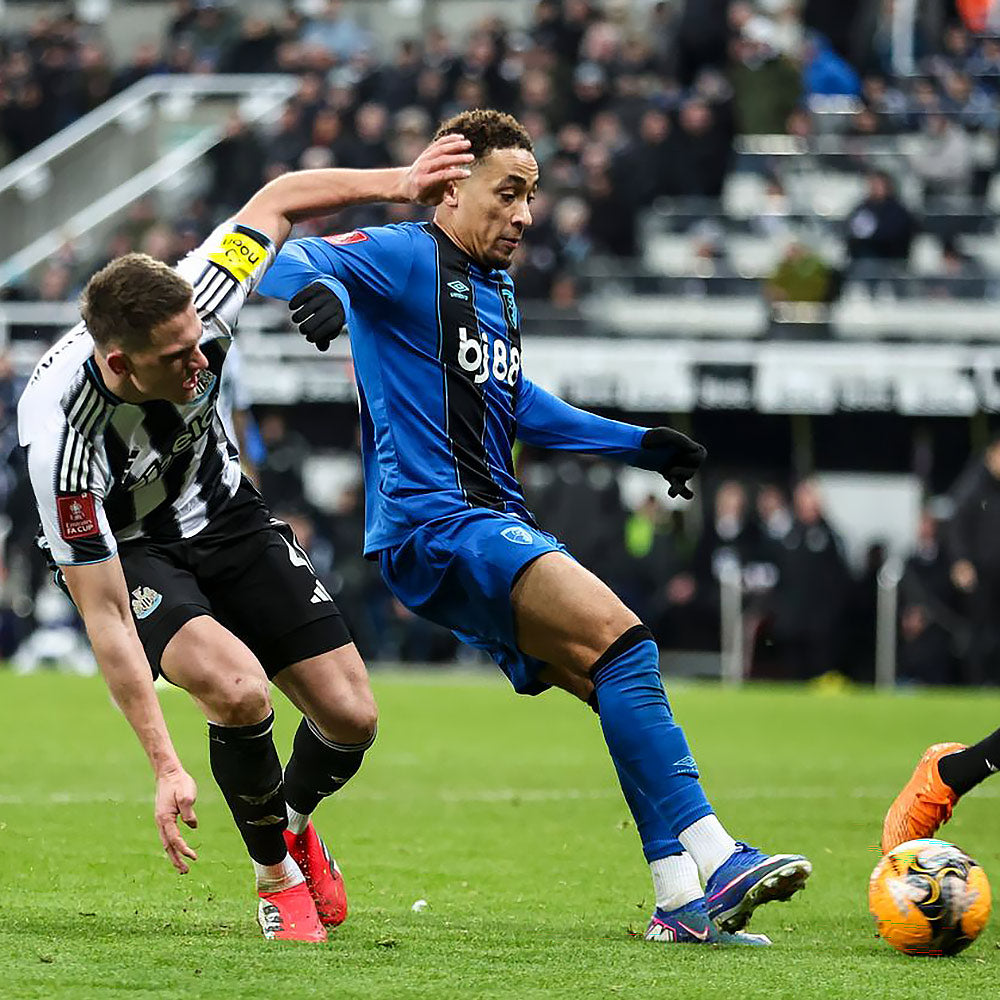 Marcus Tavernier Signed FA Cup Shirt - Newcastle United 25/26