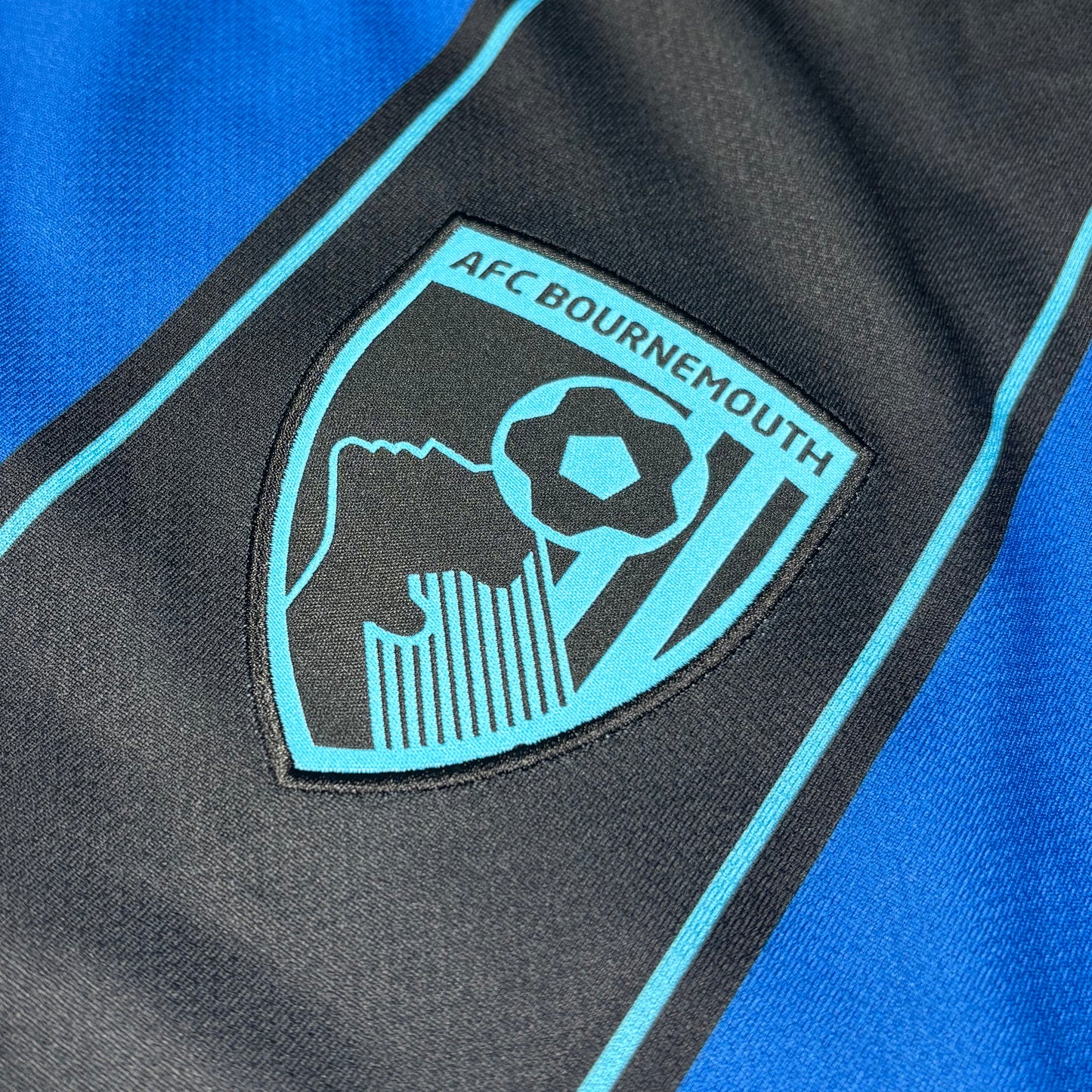 Marcus Tavernier Signed FA Cup Shirt - Newcastle United 25/26